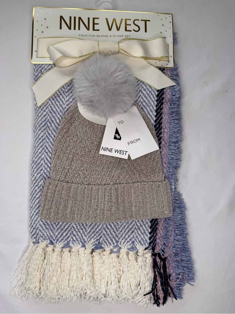 NWT Gift Ready Nine West Cozy Faux Fur Beanie & Scarf Set